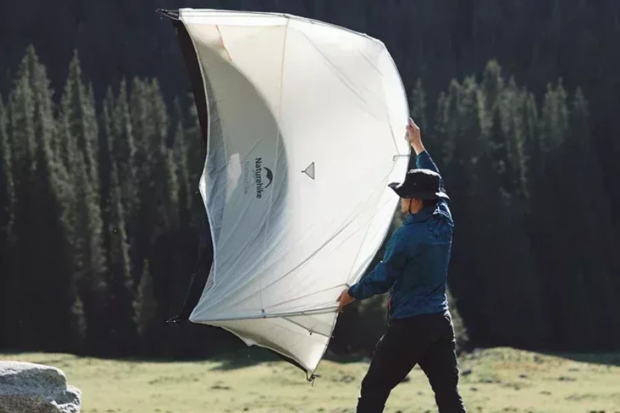 Ultralight Backpacking Tent